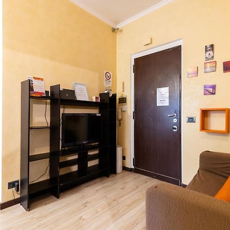 Casa Vacanze La Casetta ลิโด ดิ ออสเตีย ภายนอก รูปภาพ